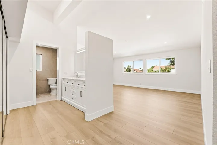 Upstairs Primary Suite