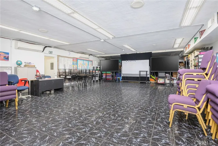 400 S Santa Fe, Compton, California 90221