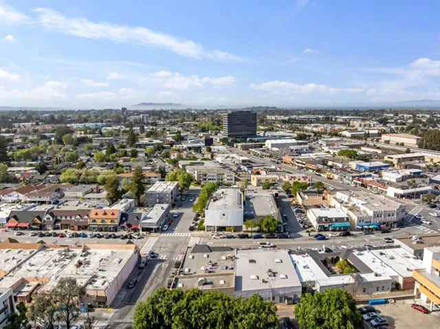 33 W 25th Avenue, San Mateo, California 94403