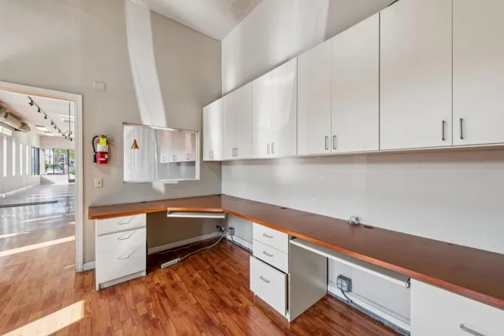 33 W 25th Avenue, San Mateo, California 94403