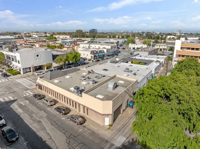 33 W 25th Avenue, San Mateo, California 94403