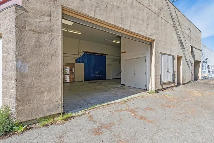 33 W 25th Avenue, San Mateo, California 94403
