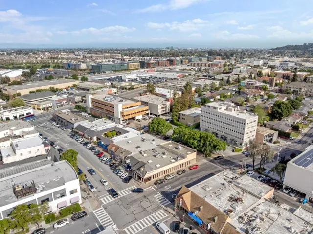 33 W 25th Avenue, San Mateo, California 94403