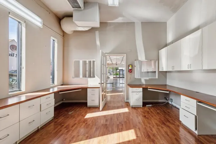 33 W 25th Avenue, San Mateo, California 94403