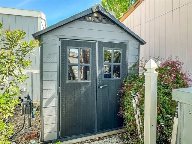 2755 Arrow Hwy 74, La Verne, California 91750