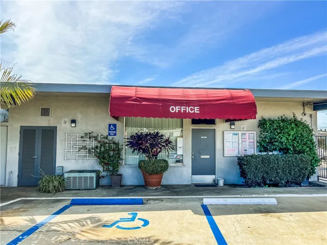 2755 Arrow Hwy 74, La Verne, California 91750