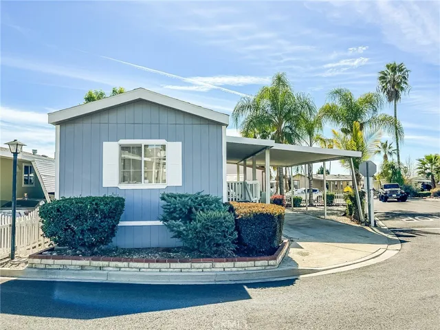 2755 Arrow Hwy 74, La Verne, California 91750