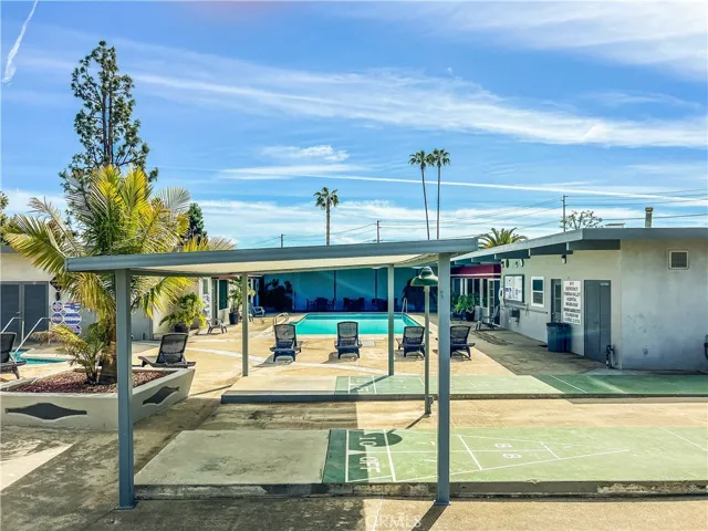 2755 Arrow Hwy 74, La Verne, California 91750