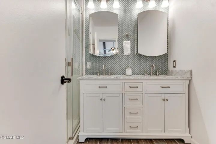 1912 Heywood St  -  HsHProd-46