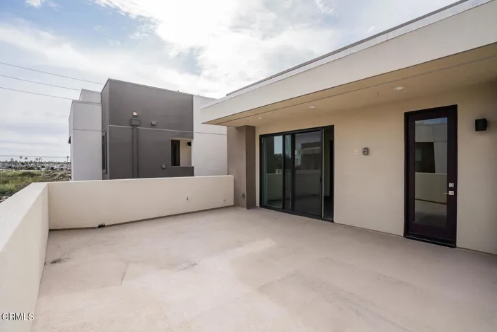 1085 Canal St Oxnard CA 93035-large-024-