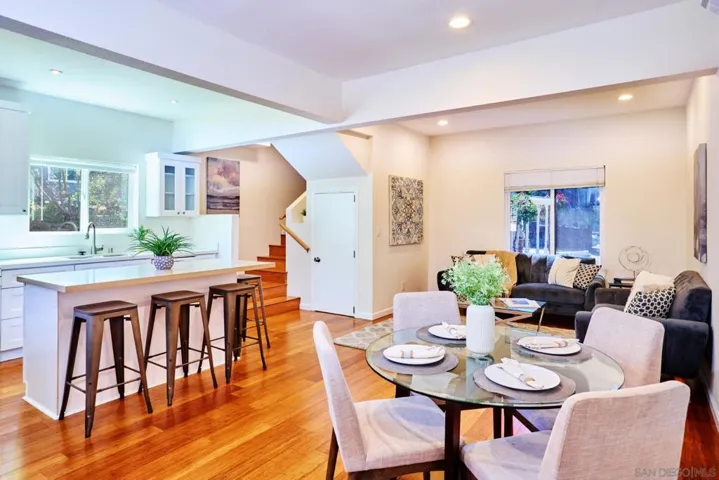 Guest/back house kitchen/dining