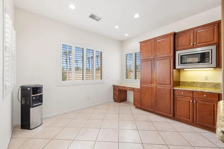 30-web-or-mls-8M4A4179