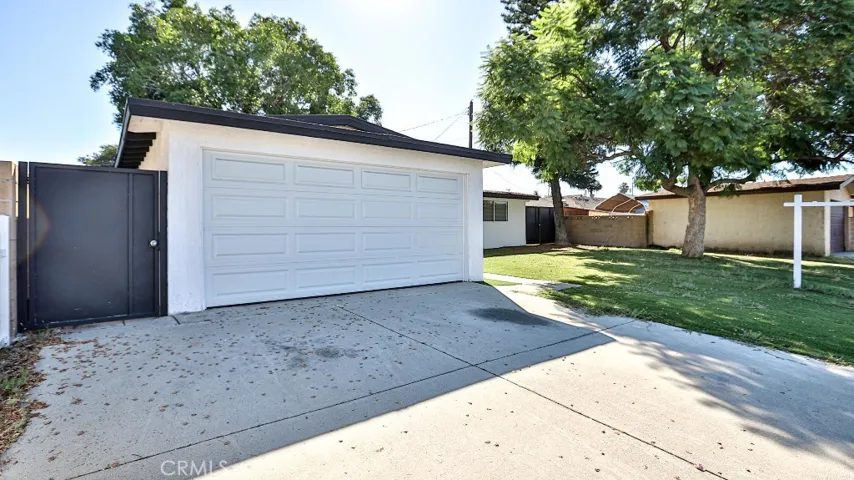 2540 W Picadilly, Anaheim, California 92801