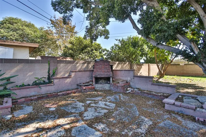 2540 W Picadilly, Anaheim, California 92801