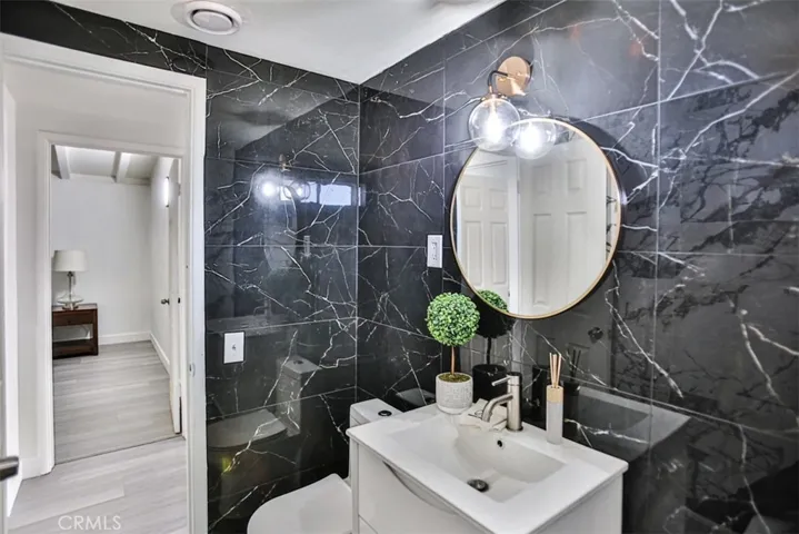 2540 W Picadilly, Anaheim, California 92801