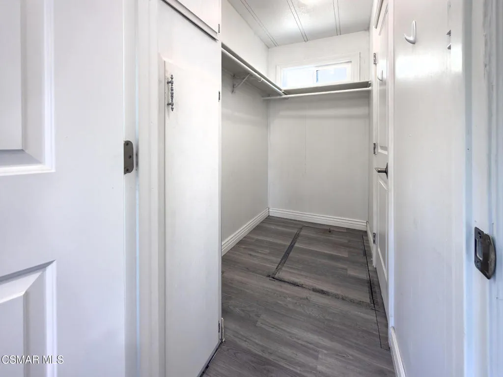 primary-closet