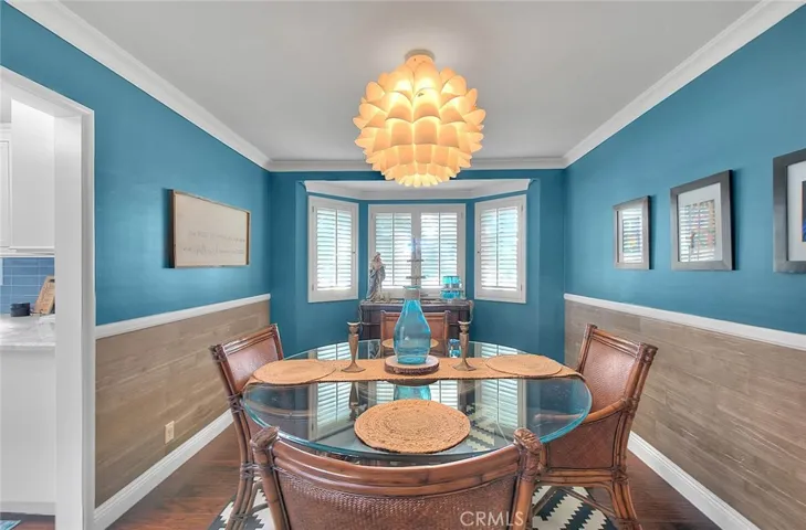 Formal dining room