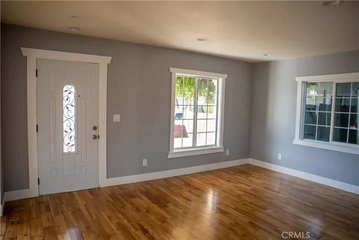 2143 W Arlington, Long Beach, California 90810