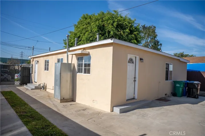 2143 W Arlington, Long Beach, California 90810