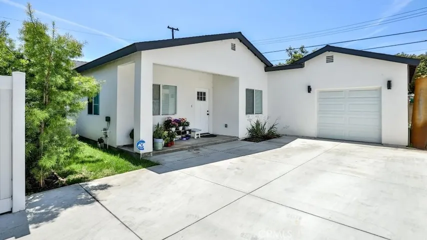 13611 Glenhaven Drive, Garden Grove, California 92843