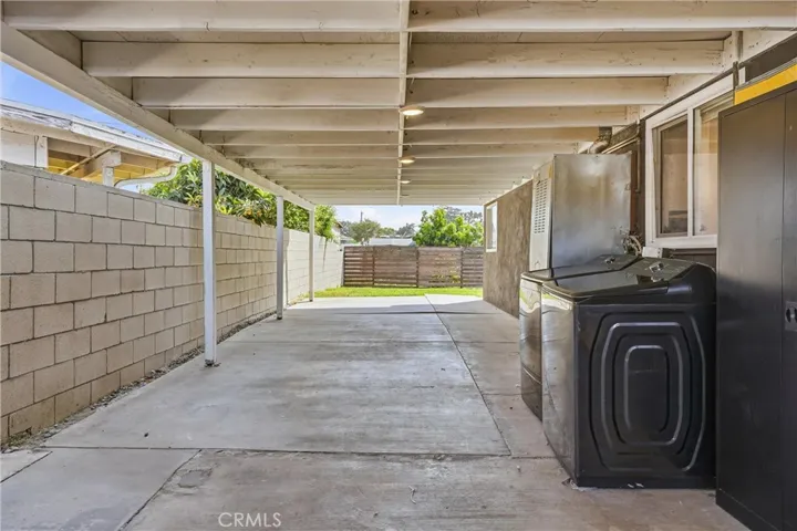 Carport