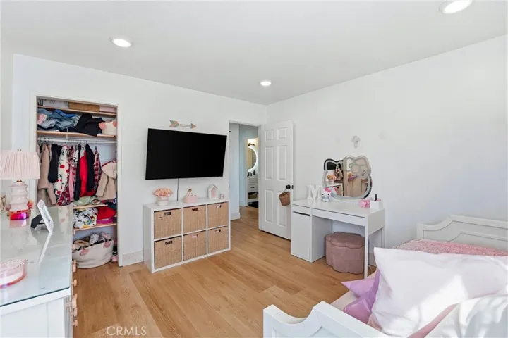 179 N Donneybrooke, Orange, California 92868