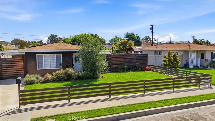 179 N Donneybrooke, Orange, California 92868