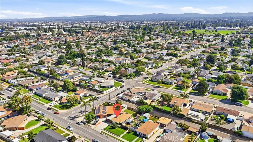 179 N Donneybrooke, Orange, California 92868