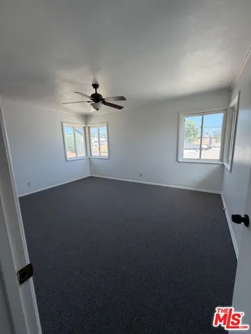 Upper Unit bedroom 2