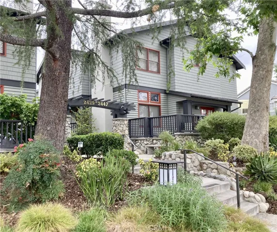 Front view of East walkway from Street