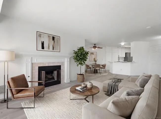 https://zimg.paragon.ice.com/ParagonImages/Property/PA/SDMLS/260007325/1/533/400/d7ba8e29dfe13f15af0d24105c7307f5/3/bb7942c14bbf0b424ee907ffd2ab0c8e/260007325-b5f6db93-fb6b-40de-b2b8-11eab092906c.JPG