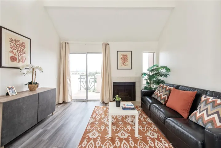 3rd room or living room