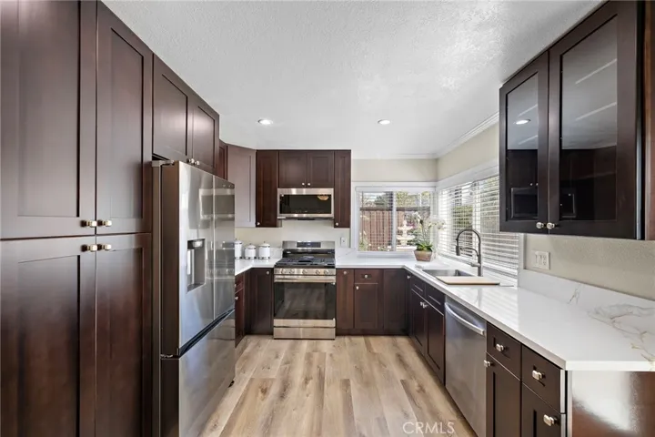 Beautiful kitchen with quartz countertops