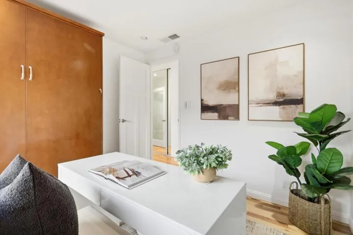 Bedroom (or office) with Murphy Bed.