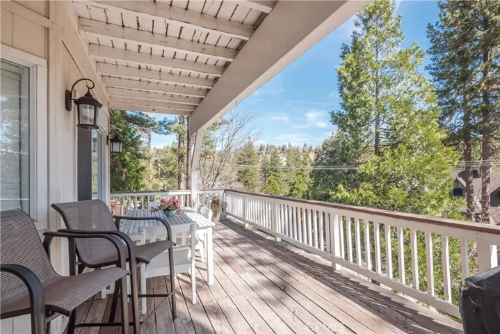 Wrap Around Deck Off Main Floor