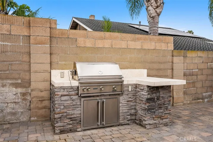 Backyard - Built in BBQ