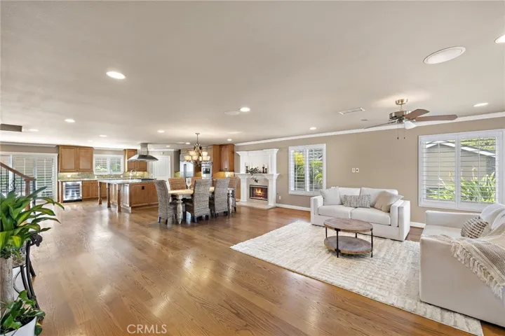 18452 Carnaby, Huntington Beach, California 92648