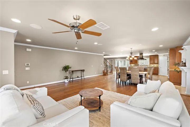 18452 Carnaby, Huntington Beach, California 92648