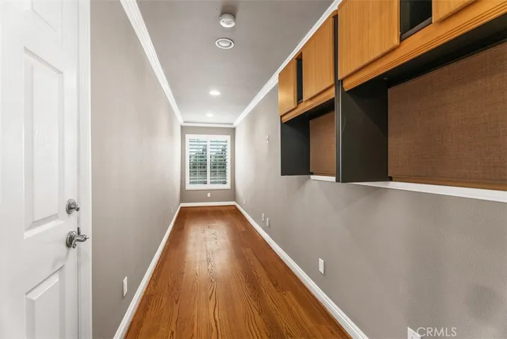 Downstairs​​‌​​​​‌​​‌‌​​‌​​​‌‌​​​‌​​‌‌​​‌‌​​‌‌​​​​ Hobby/Office/Closet
