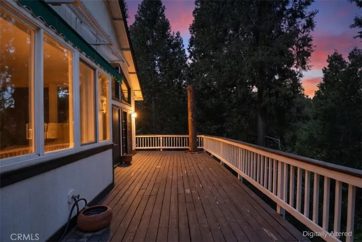 24048 Altdorf, Crestline, California 92325