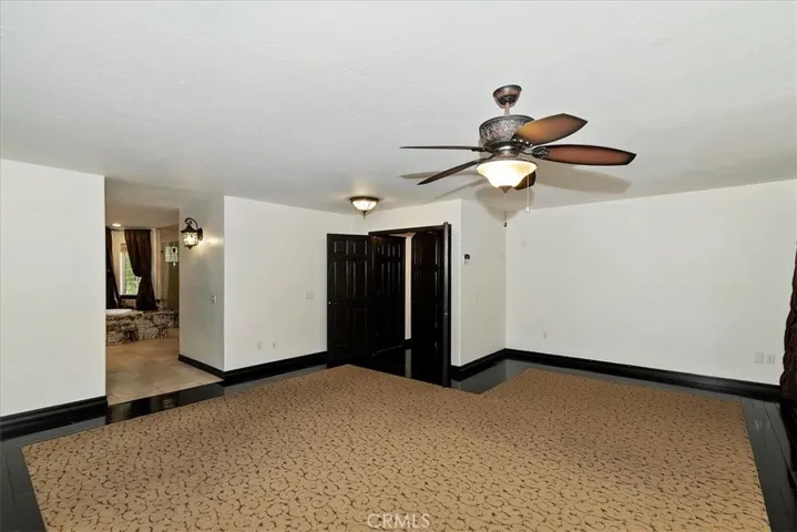 24048 Altdorf, Crestline, California 92325