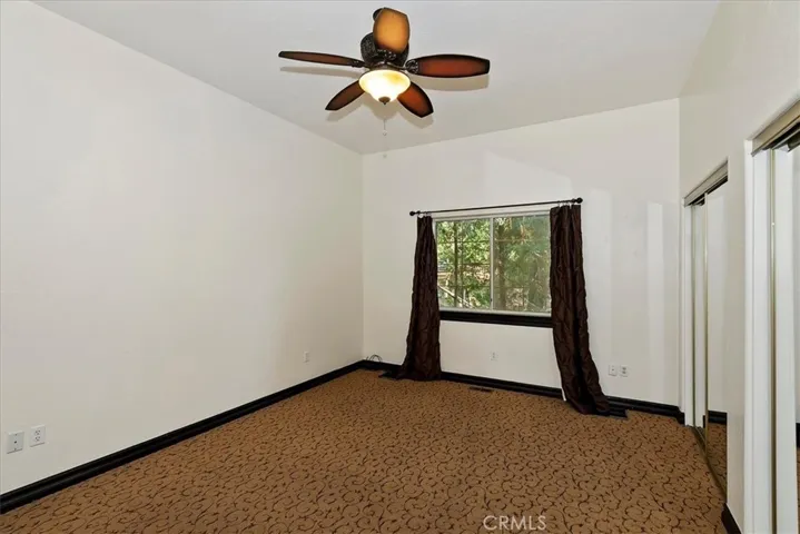 24048 Altdorf, Crestline, California 92325