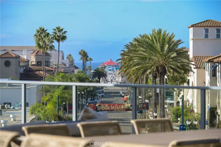 414 Main St. 410, Huntington Beach, California 92648
