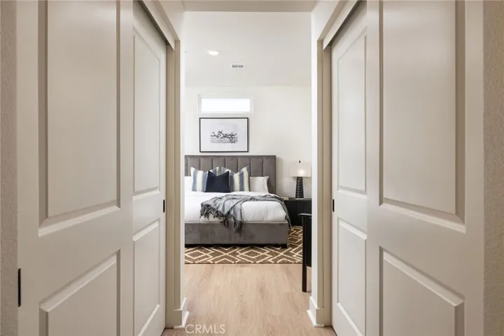 414 Main St. 410, Huntington Beach, California 92648