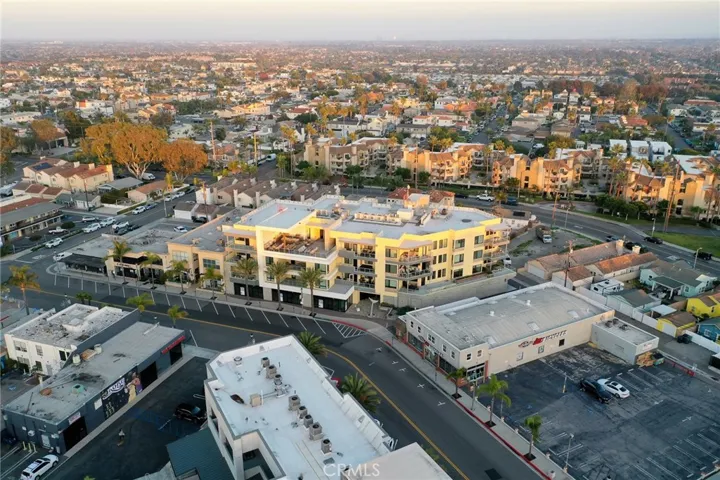 414 Main St. 410, Huntington Beach, California 92648