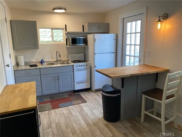 1220 1218 E Grand Avenue, Arroyo Grande, California 93420