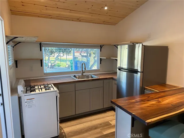 1220 1218 E Grand Avenue, Arroyo Grande, California 93420