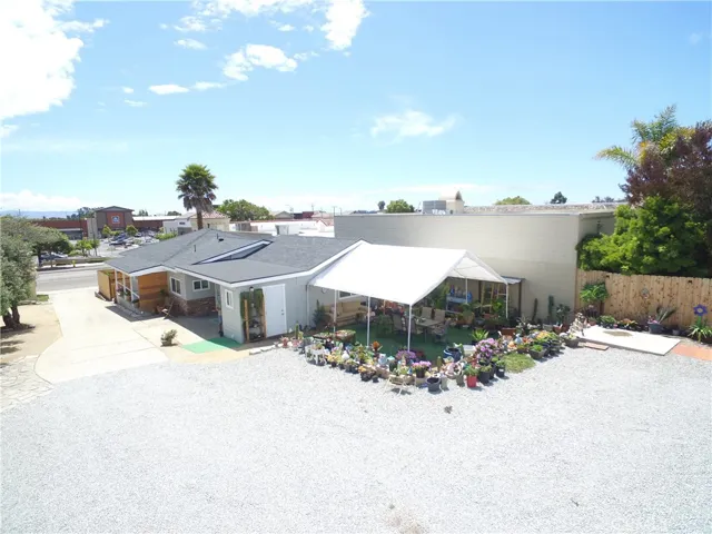 1220 1218 E Grand Avenue, Arroyo Grande, California 93420