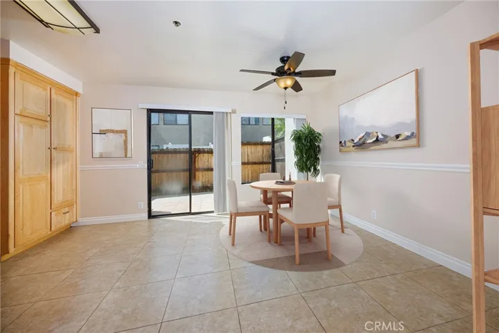 Virtually Staged Dining Room Area