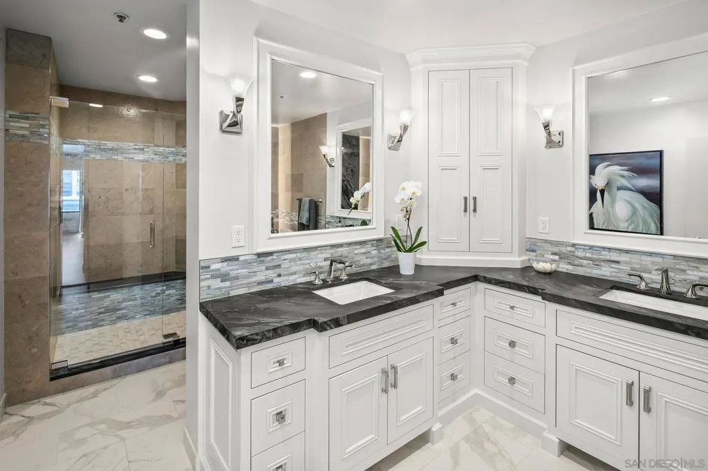 Primary Bath/Spa